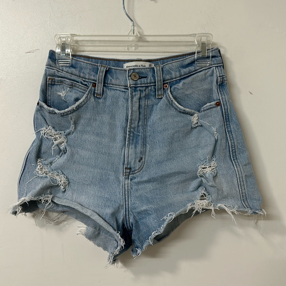 Abercrombie & Fitch ultra high rise mom short